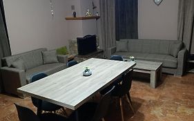 Savvas&Katia'S Luxury House